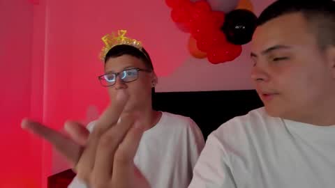 Snapshot of noah_jayden chatting on September 23, 2025, 7:28 pm Noah Jayden online show from September 23, 2025, 7:28 pm