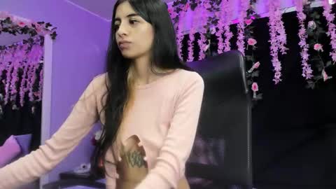 Noah johns online show from December 2, 2025, 1:05 pm