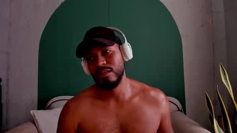 Noah online show from September 22, 2025, 8:00 pm