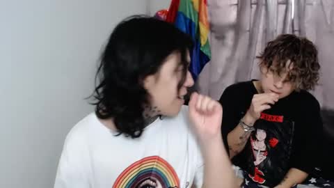 Snapshot of noah_martini chatting on December 28, 2024, 9:40 pm noah hehim online show from December 28, 2024, 9:40 pm