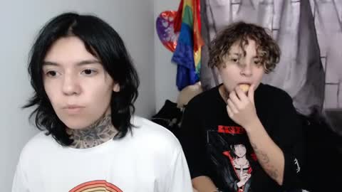 Snapshot of noah_martini chatting on December 29, 2024, 8:04 pm noah hehim online show from December 29, 2024, 8:04 pm