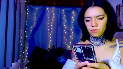 Snapshot of noah_martini chatting on May 6, 2026, 5:40 pm noah hehim online show from May 6, 2026, 5:40 pm