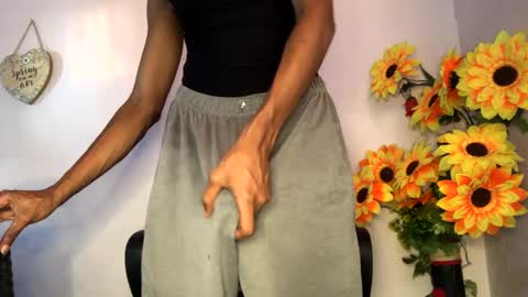 Noah Millers online show from January 23, 2025, 10:22 pm