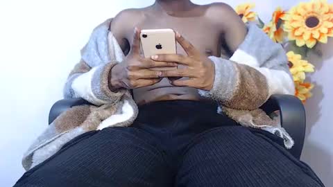 Noah Millers online show from January 24, 2025, 11:59 am