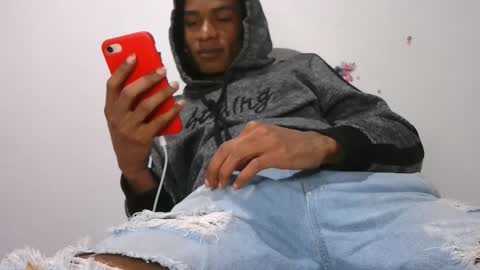 Noah Millers online show from September 30, 2025, 7:30 pm