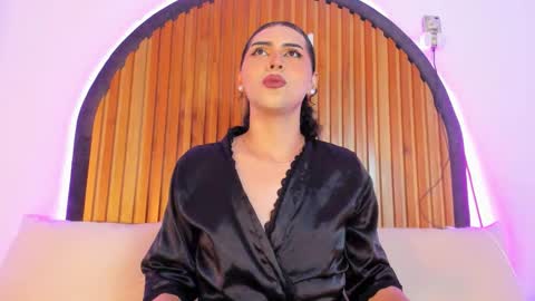 Snapshot of noah_monroe_11_ chatting on December 22, 2024, 1:23 am Mrs. Monroe online show from December 22, 2024, 1:23 am