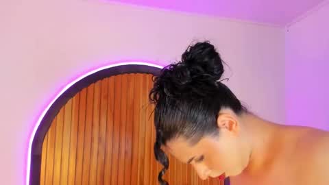 Snapshot of noah_monroe_11_ chatting on February 6, 2025, 7:40 pm Mrs. Monroe online show from February 6, 2025, 7:40 pm