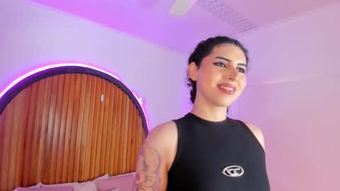 Snapshot of noah_monroe_11_ chatting on February 10, 2025, 7:17 pm Mrs. Monroe online show from February 10, 2025, 7:17 pm