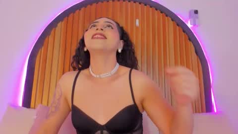 Snapshot of noah_monroe_11_ chatting on February 12, 2025, 1:19 am Mrs. Monroe online show from February 12, 2025, 1:19 am