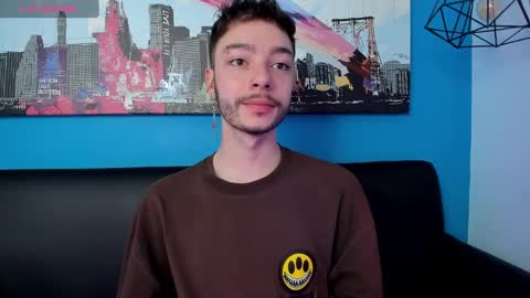Snapshot of noah_ricci_ chatting on December 10, 2024, 12:05 pm online show from December 10, 2024, 12:05 pm