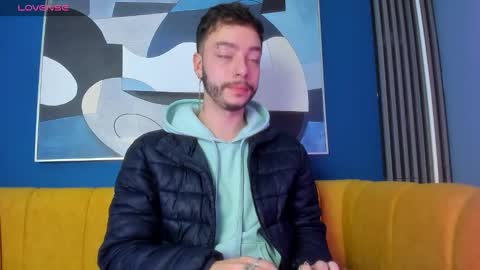 Snapshot of noah_ricci_ chatting on December 21, 2024, 1:10 pm online show from December 21, 2024, 1:10 pm