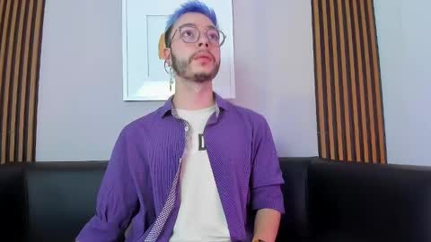 Snapshot of noah_ricci_ chatting on January 25, 2025, 11:55 am online show from January 25, 2025, 11:55 am