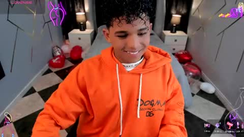 noah_smith04 online show from February 16, 2025, 12:32 pm