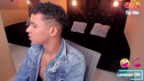 noah_smith04 online show from March 9, 2025, 9:25 pm