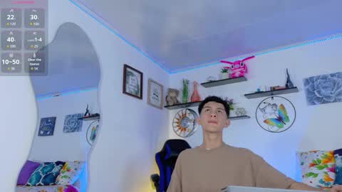 Snapshot of noah_tyler_ chatting on October 7, 2025, 11:46 pm noah tyler online show from October 7, 2025, 11:46 pm