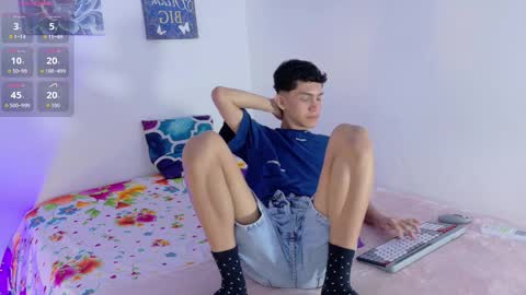 Snapshot of noah_tyler_ chatting on October 9, 2025, 12:19 am noah tyler online show from October 9, 2025, 12:19 am