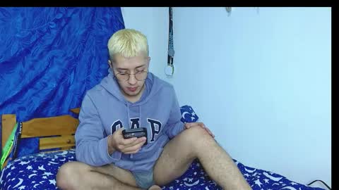 Snapshot of noahcam1 chatting on February 23, 2026, 3:48 am Noah online show from February 23, 2026, 3:48 am