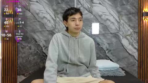 Snapshot of noahwalker__ chatting on July 4, 2026, 11:05 am online show from July 4, 2026, 11:05 am