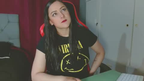 Snapshot of noamartin_ chatting on October 12, 2025, 2:10 am Noamartin online show from October 12, 2025, 2:10 am