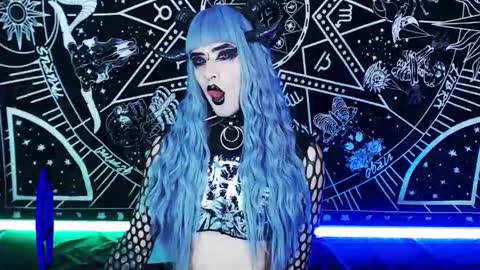 caroline online show from December 11, 2024, 5:32 am