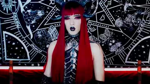 caroline online show from December 28, 2024, 6:39 am