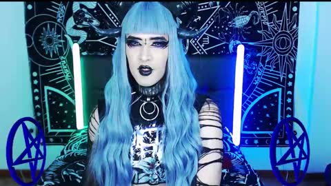 caroline online show from February 5, 2025, 8:32 am