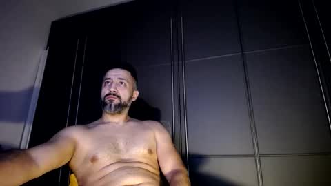 nobodyisperfect80 online show from November 2, 2025, 1:19 am