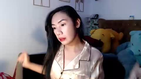 Samantha Summer online show from October 12, 2025, 10:47 am