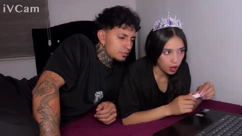 Jean Y Isa online show from December 3, 2025, 3:25 am