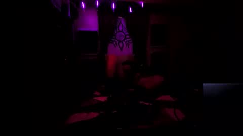 Jonny Coxman online show from November 1, 2025, 10:50 am