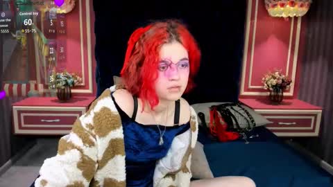 Elly online show from November 29, 2025, 11:30 pm