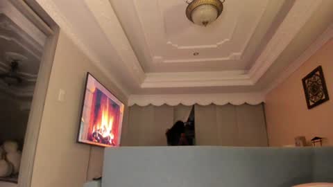  In instagram dayhannanoemi online show from February 25, 2026, 12:09 am