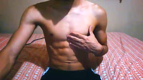 nofacebaby_ online show from December 19, 2025, 8:05 pm