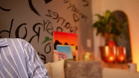 kevin online show from November 21, 2025, 11:58 pm