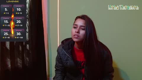 Noha Thomson online show from December 9, 2024, 6:57 pm