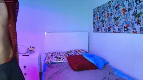 maxie online show from October 26, 2025, 3:23 am