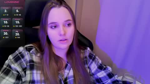 noir_ember_ online show from April 9, 2026, 4:45 pm