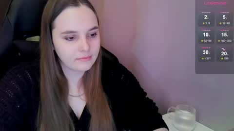 noir_ember_ online show from April 21, 2026, 4:45 pm