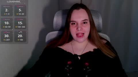 noir_ember_ online show from July 20, 2026, 5:59 pm