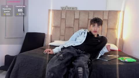 Sebas  online show from April 7, 2026, 3:29 am