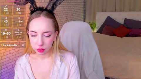 Isabelle online show from April 17, 2026, 9:51 pm