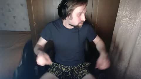 Snapshot of noise_zero chatting on November 8, 2025, 11:25 pm Noise Zero online show from November 8, 2025, 11:25 pm