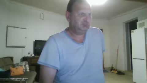 Nollie online show from January 6, 2025, 6:52 pm