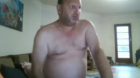 Nollie online show from February 28, 2025, 4:32 am