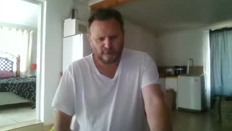 Nollie online show from September 10, 2025, 8:25 am