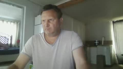 Nollie online show from September 18, 2025, 5:31 am