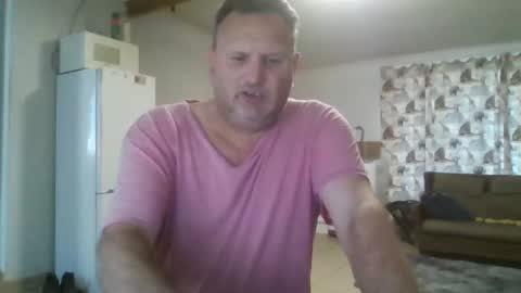 Snapshot of nollie244 chatting on May 15, 2026, 5:25 am Nollie online show from May 15, 2026, 5:25 am