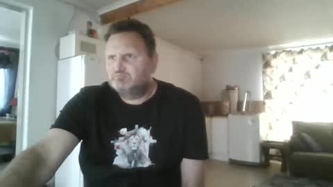Snapshot of nollie244 chatting on June 19, 2026, 12:31 pm Nollie online show from June 19, 2026, 12:31 pm