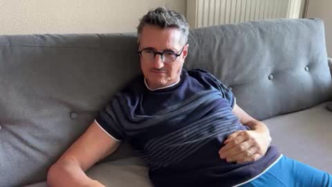 nolo34 online show from March 16, 2026, 4:22 pm