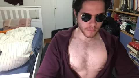 Snapshot of nongay379444 chatting on December 11, 2024, 8:28 pm nongay379444 online show from December 11, 2024, 8:28 pm